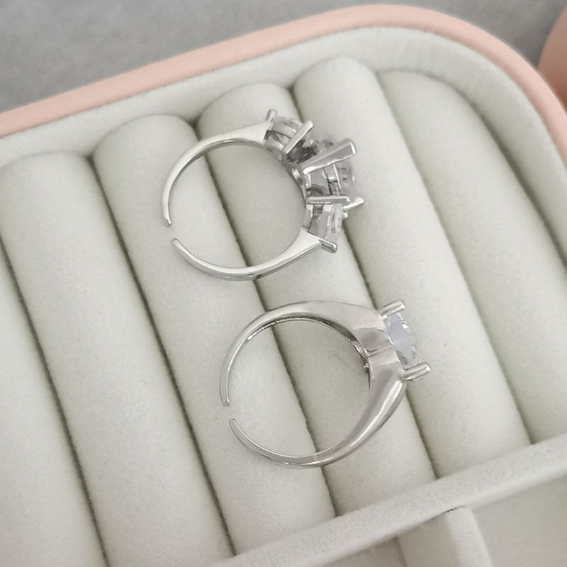 Colar moderno ,pulseira ou brincos de coração no estilo romântico (Sua amada vai adorar esse presente luxo)